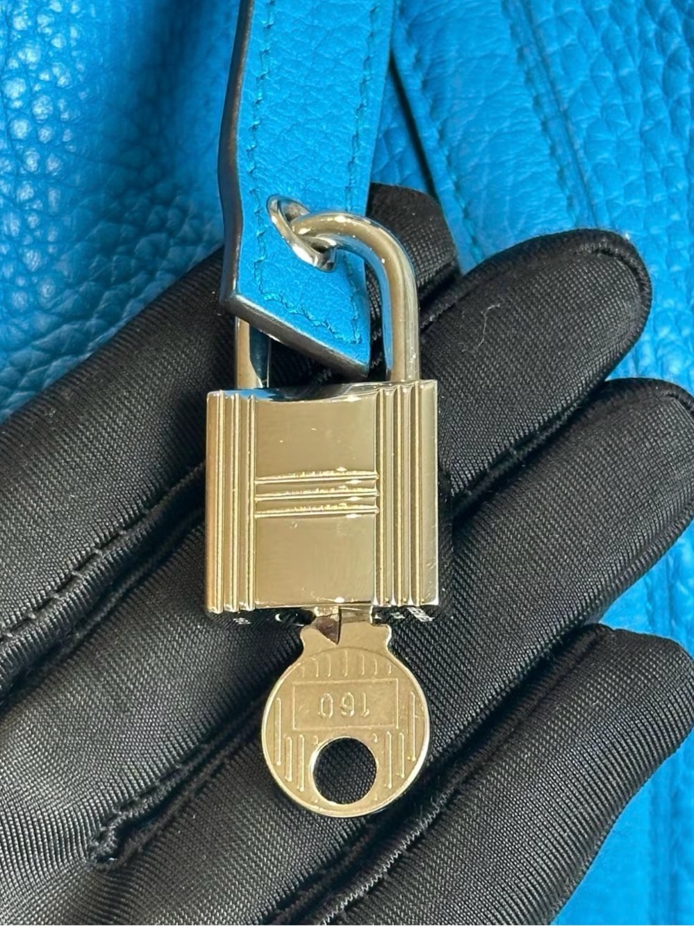 Hermes Picotin 22 Clemence Leather with Lock & Key - Picture 5 of 7